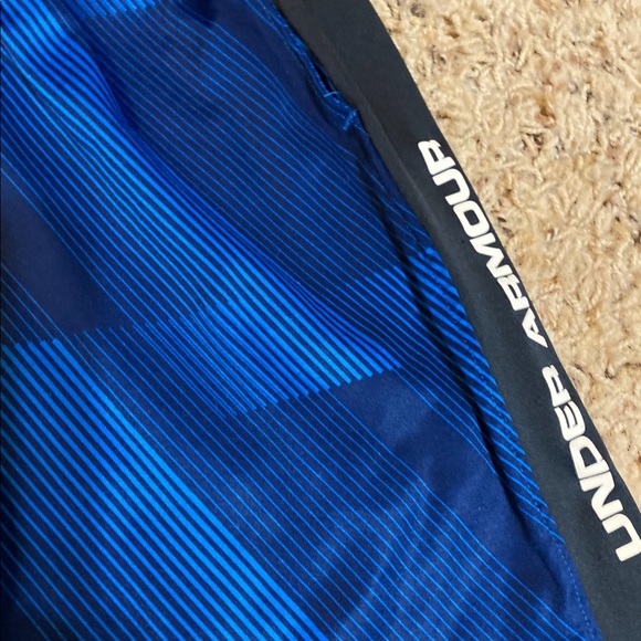 Under Armour Shorts - Picture 3 of 4